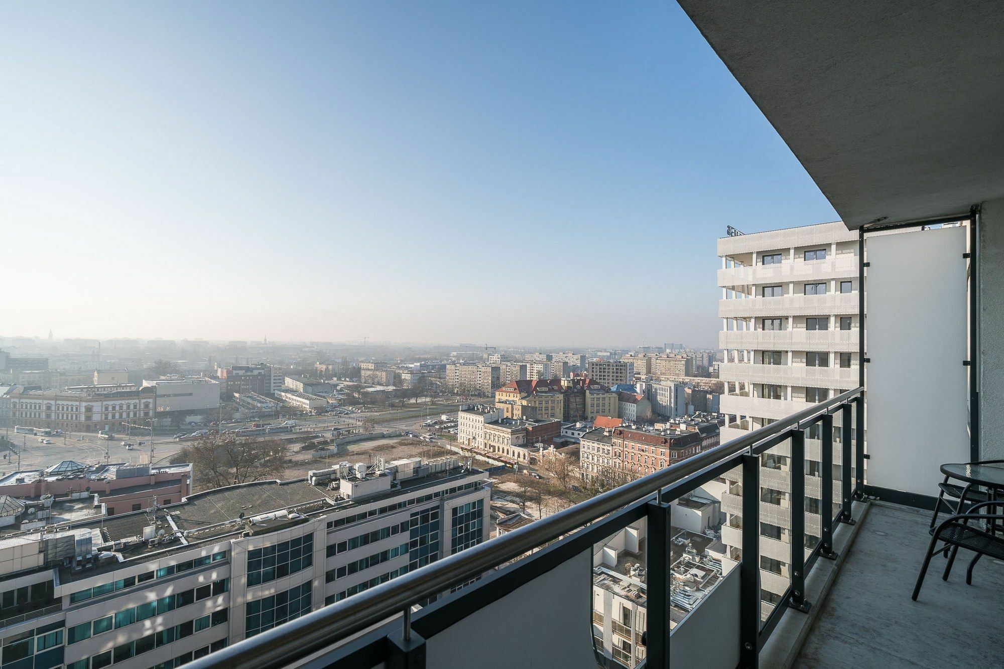 RentPlanet - Odra Tower Appartement Wrocław Buitenkant foto